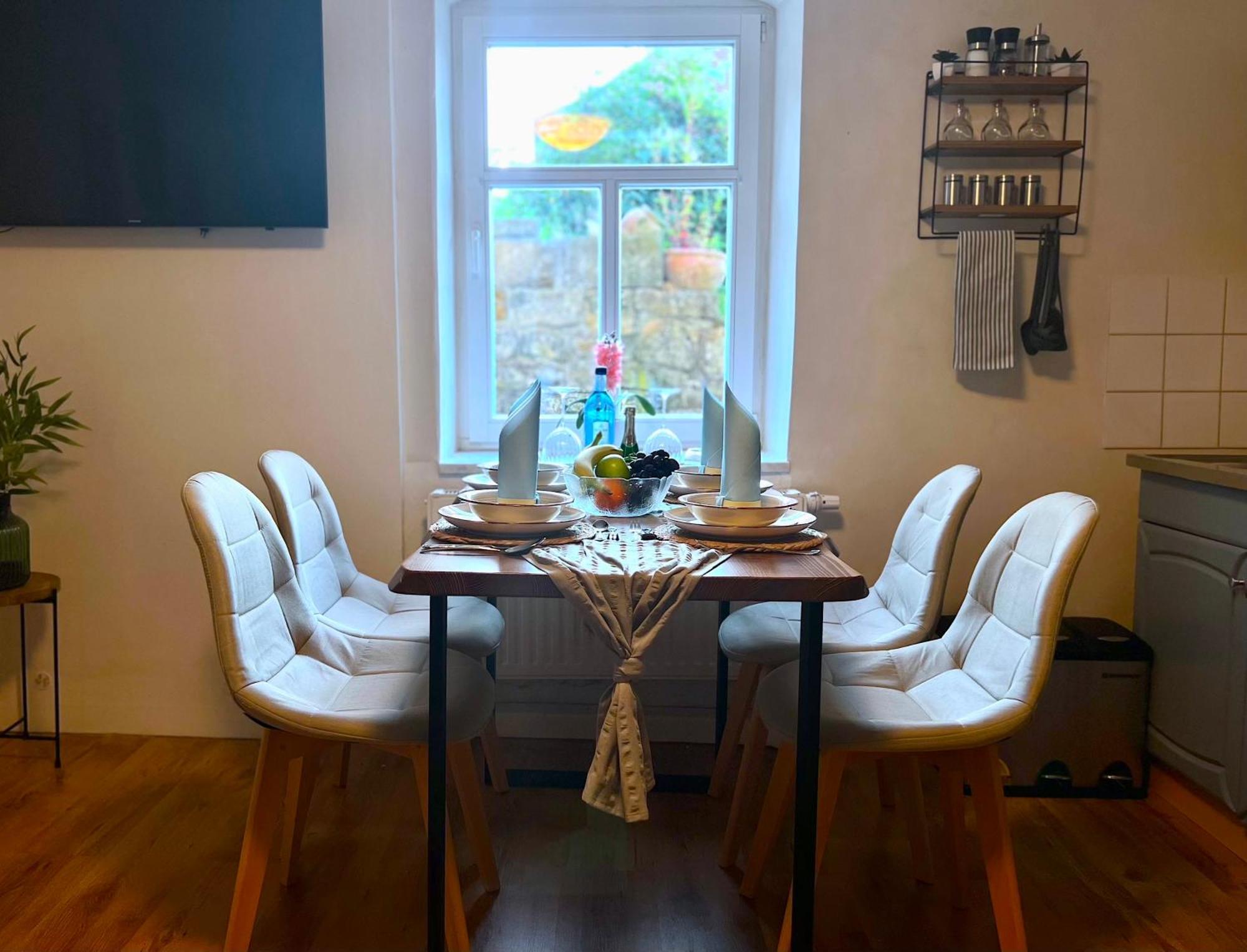 Apartment Bergling Im Zentrum • Netflix • Festungsblick • Obst Und Wein •